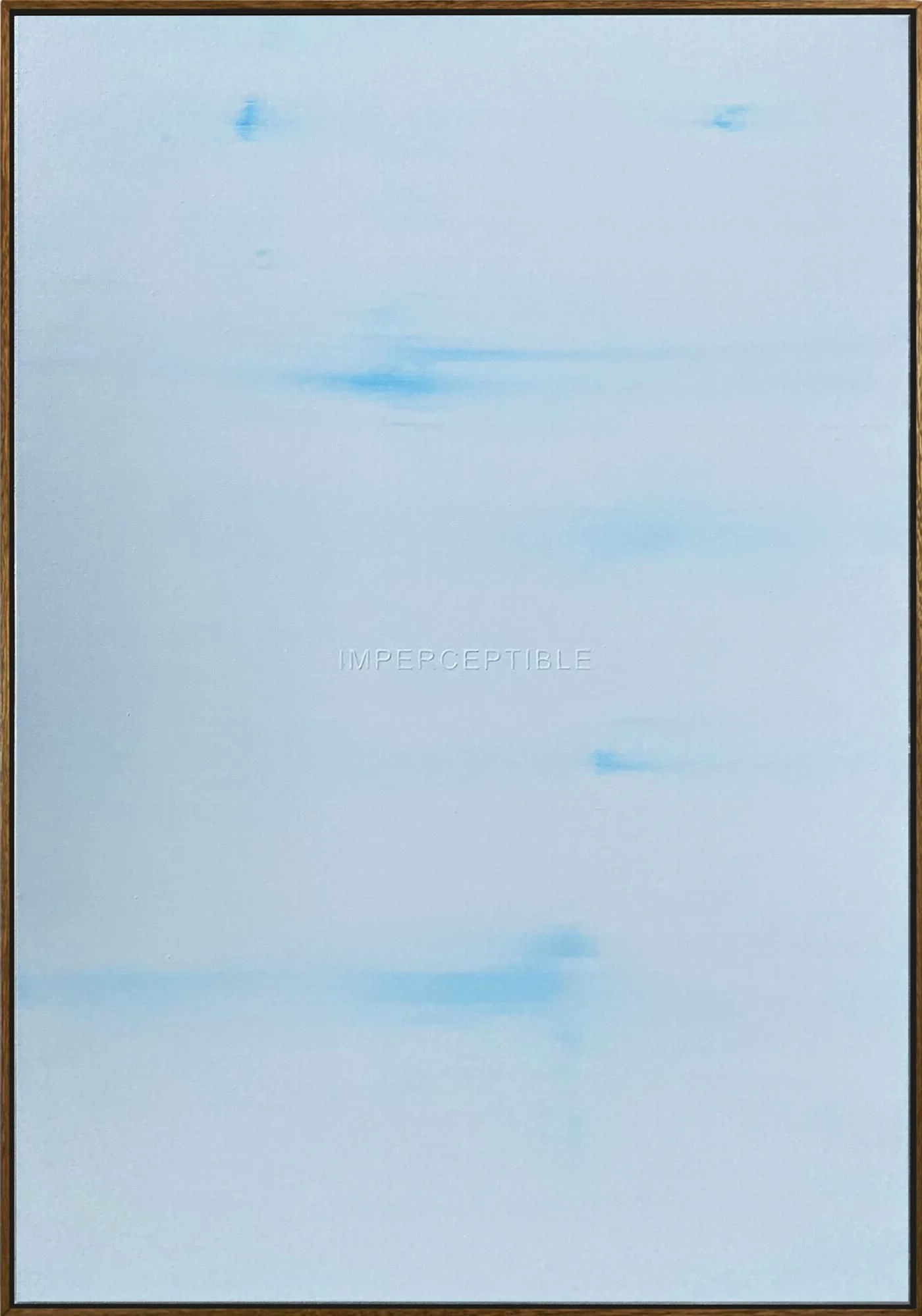 Imperceptible AA | Adrián Guerrero