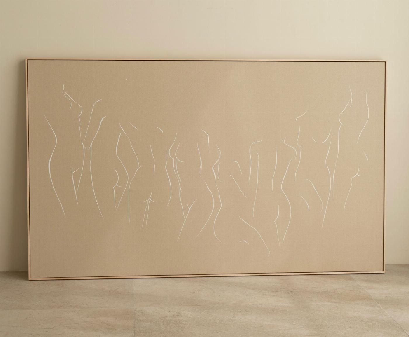 Nude V