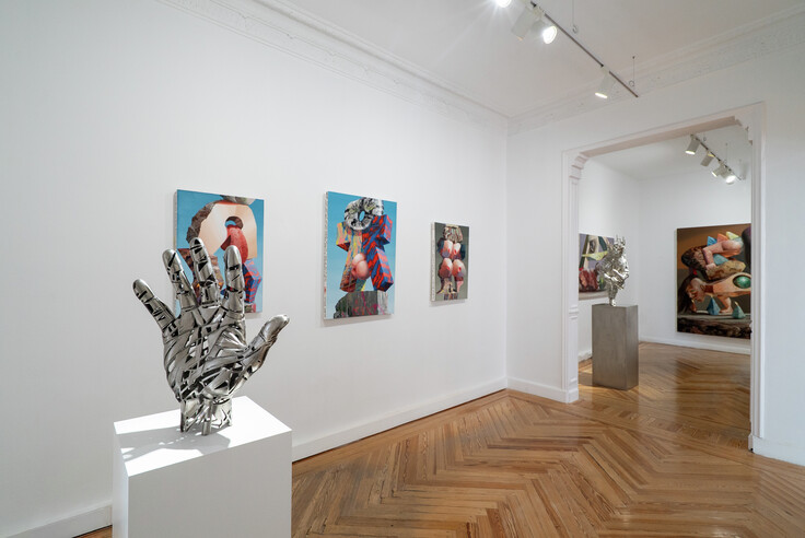 S Gallery