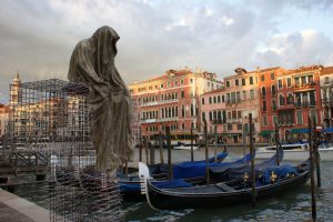 bienal de venecia escultura