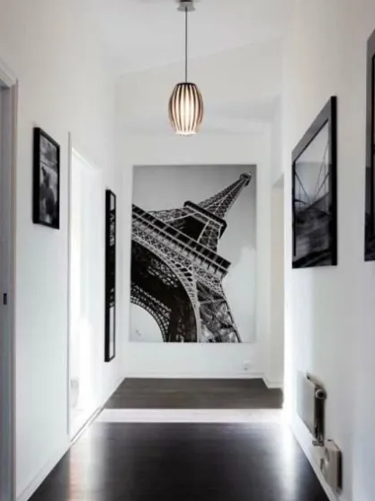 decorar el pasillo con cuadros