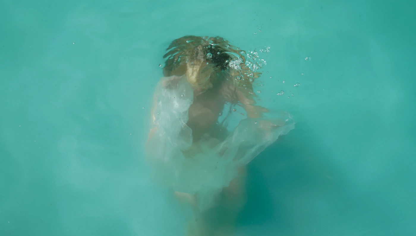 Agua I | Alejandra Glez