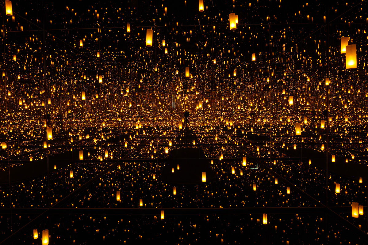 Infinity Mirror Room | Yayoi Kusama